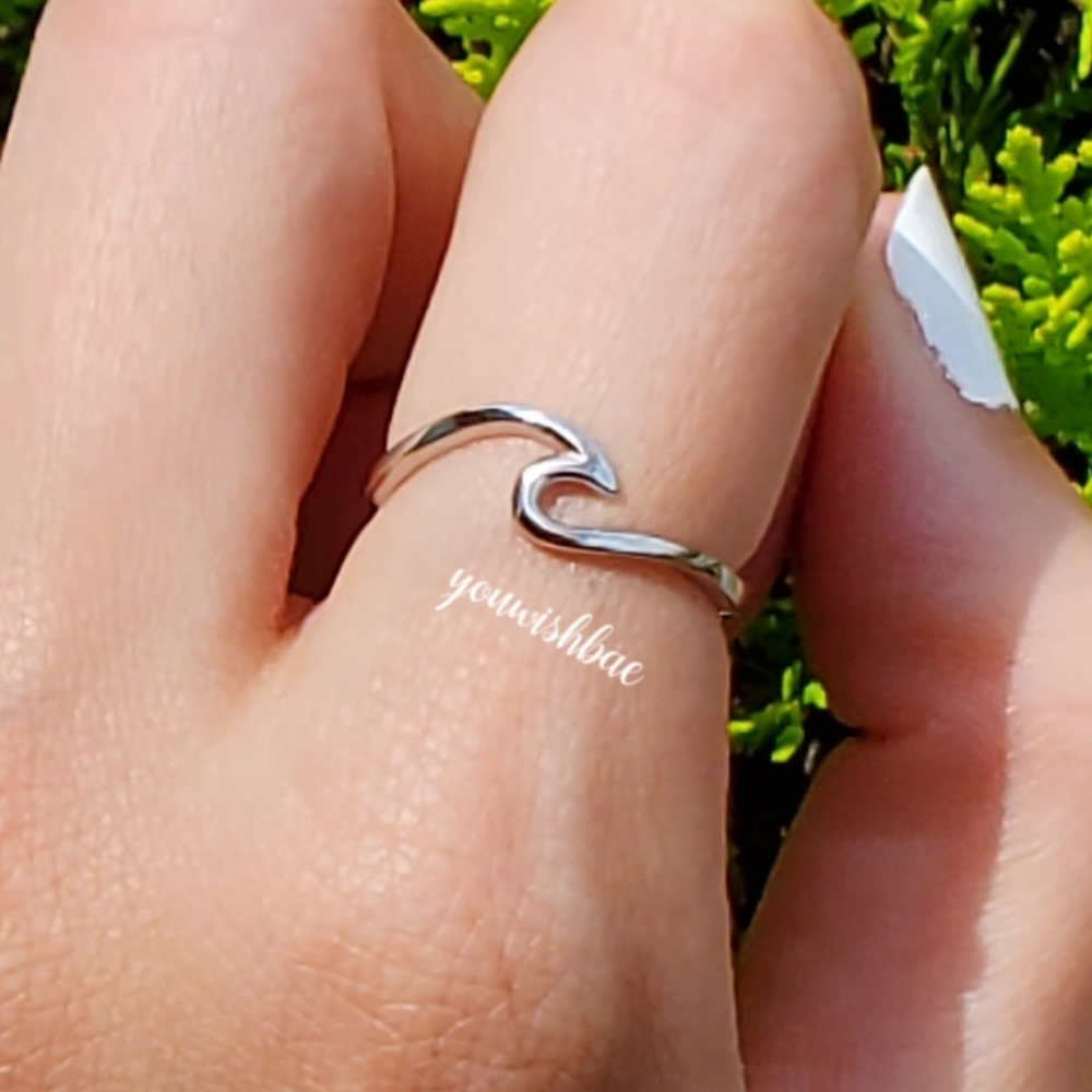 Silver Wave Ring Brand New Summer Size 925 Sterling Silver - Picture 2 of 8